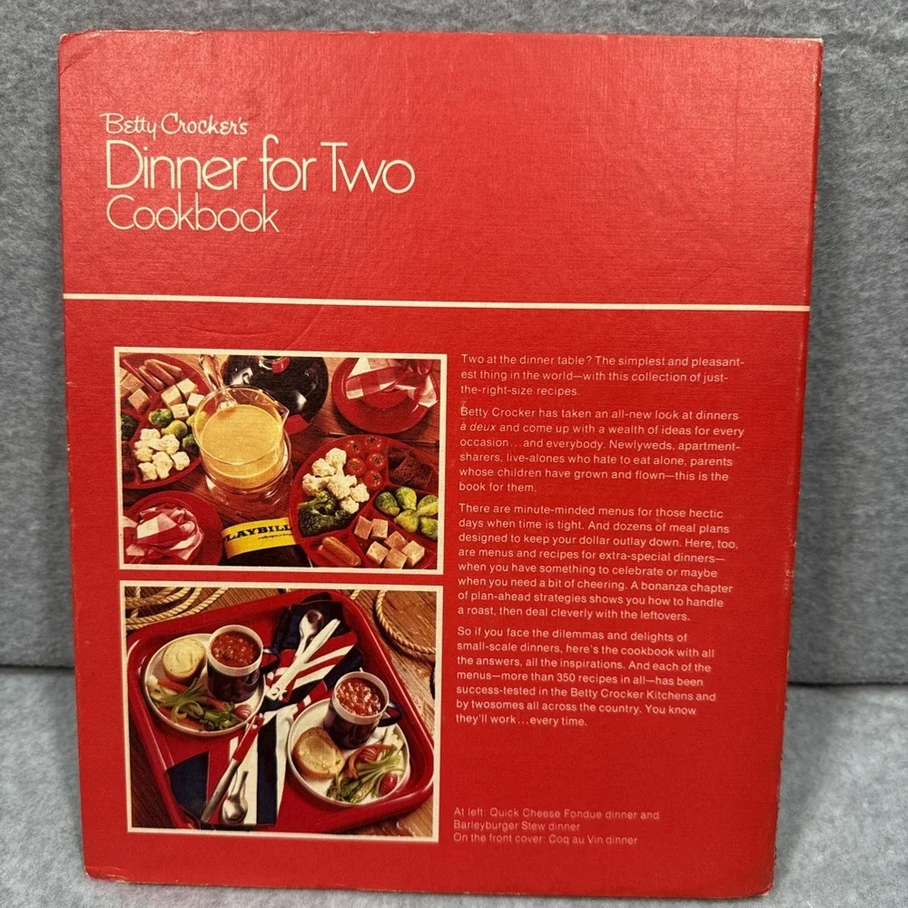 VTG 1973 Betty Crocker Dinner For Two Cookbook Spiral Bound Golden Press 70's